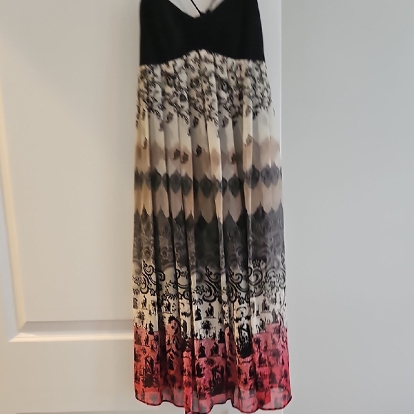 Laundry By Shelli Segal Black and Red Ombre Midi Dress - Picture 3 of 7